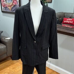 Tahari ASL Black Pinstripe Pantsuit